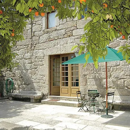 Sleeps 7 Wifi Villa